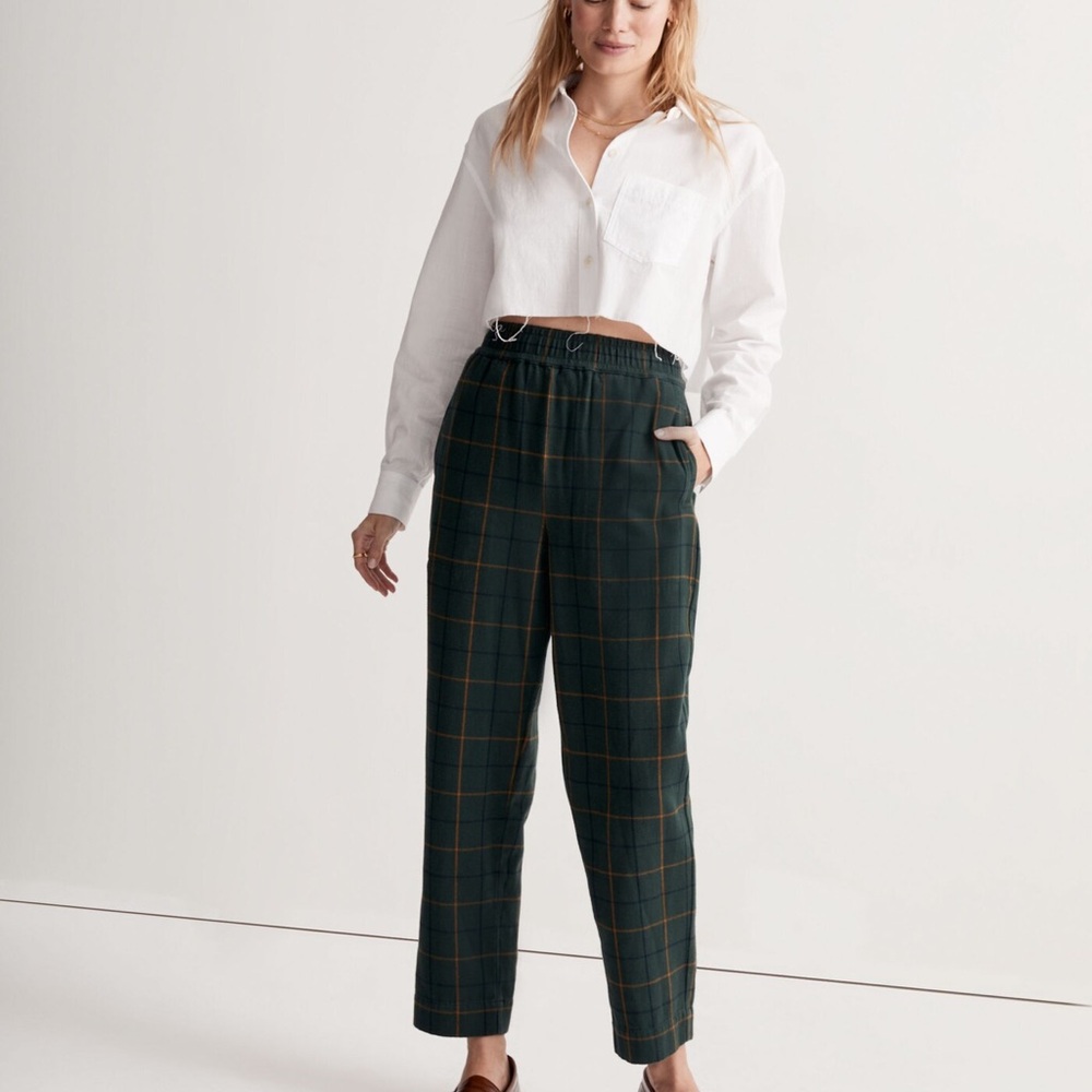 Madewell Huston Pull-On Tapered Pants in Plai